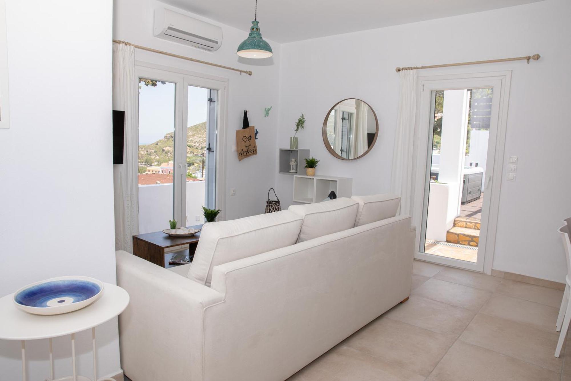 Sunny Bay Villa Agia Marina  Exterior photo