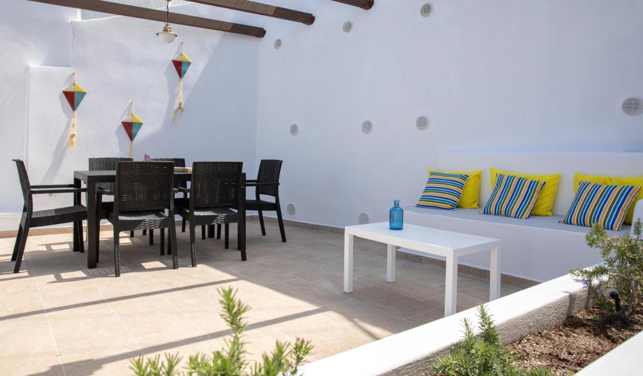 Sunny Bay Villa Agia Marina  Exterior photo