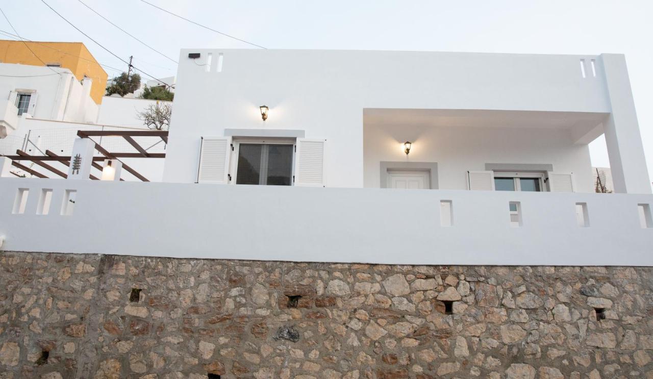 Sunny Bay Villa Agia Marina  Exterior photo